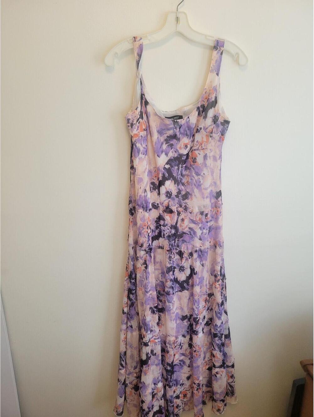 Women's Nine West Tiered Sleeveless Maxi Dress. Floral Print Size 12